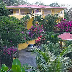 Hibiscus Heights 3*, Black Rock Trinidad And Tobago